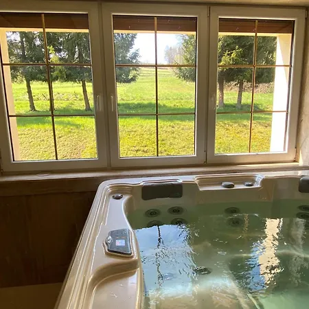 Dom Na Wylacznosc Z Jacuzzi, Sauna I Basenem *