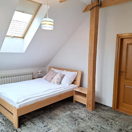 Dom Na Wylacznosc Z Jacuzzi, Sauna I Basenem Holiday home