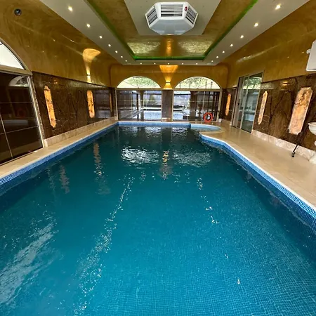 Dom Na Wylacznosc Z Jacuzzi, Sauna I Basenem Holiday home *