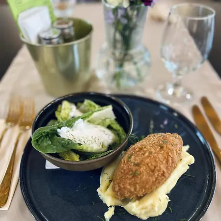 Casa vacanze Dom Na Wylacznosc Z Wanna Z Hydromasazem, Sauna I Basenem Mucharz